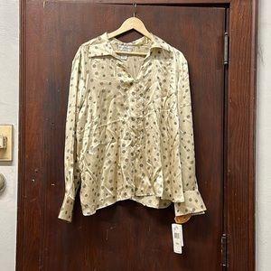 NWT Silk shirt size 22 w